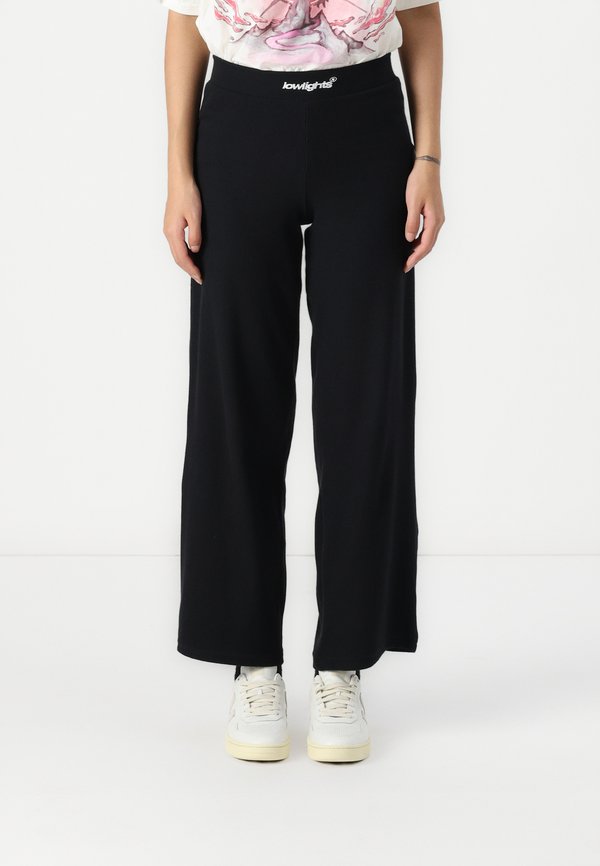 BASIC LOGO WOMAN RIPPED PANTS  - Stoffhose