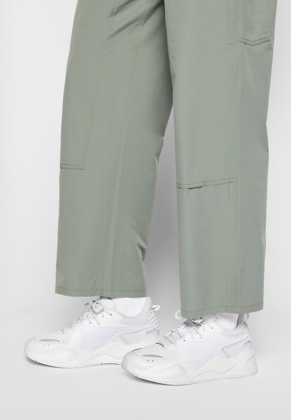 RS-X TRIPLE UNISEX - Trainers2