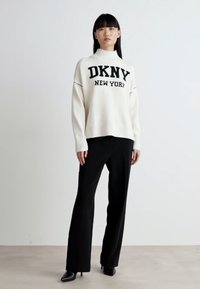 DKNY - Sweter