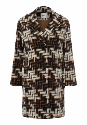 Faux fur jas met een bruin, beige en witte zigzagpatroon; heeft een notch-kraag en twee knopen aan de voorkant.