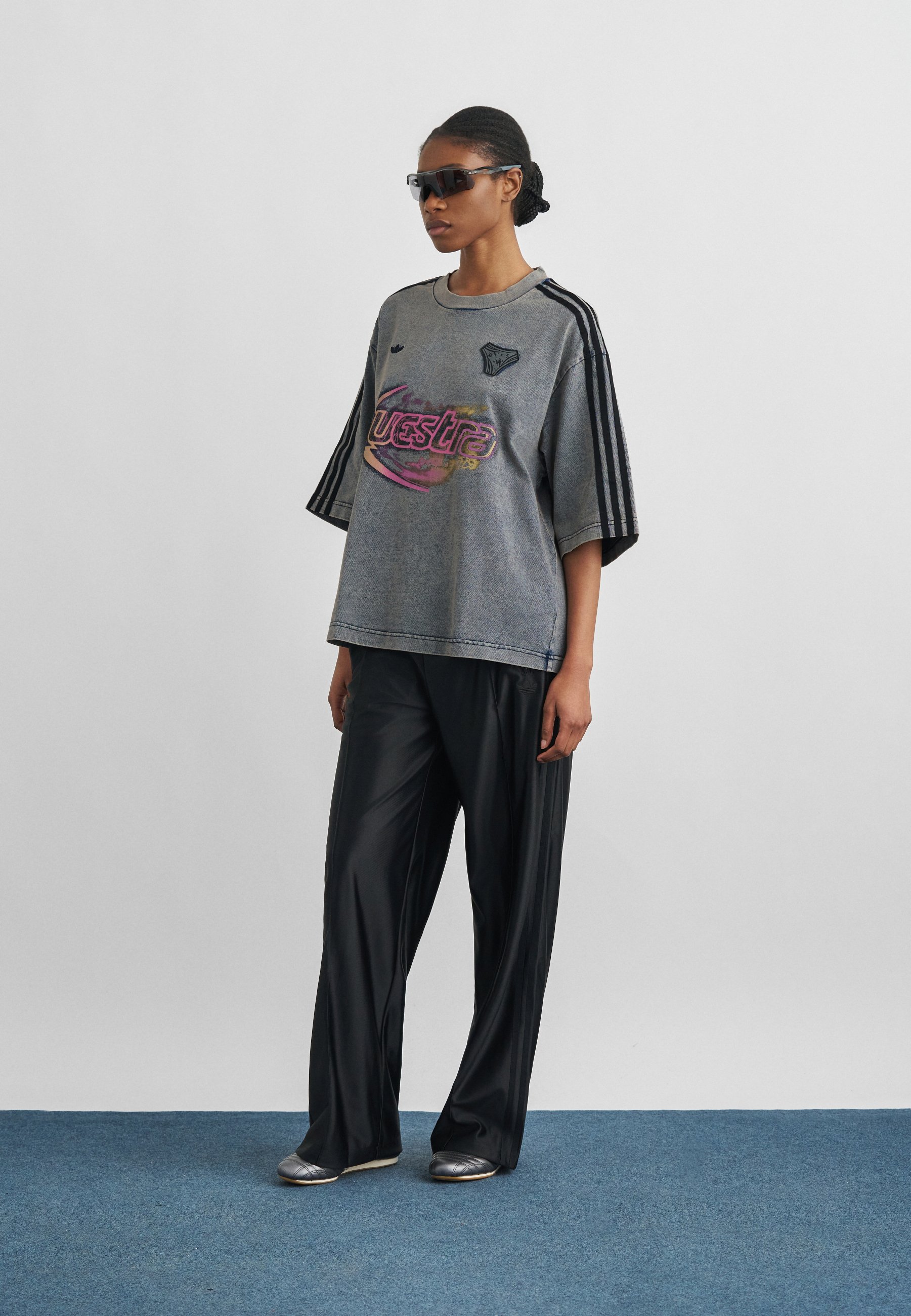 adidas Originals TEE - Print T-shirt - grey - Zalando.ie