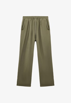 Pantalones de pierna ancha en verde oliva, con cintura elástica, cordón y dos bolsillos laterales; textura suave y corte relajado.