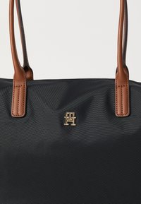 Tommy Hilfiger POPETTE - Tote bag - black