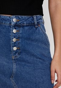 Even&Odd Áčková sukně - light-blue denim