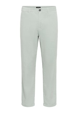 Lichtgroene chinos van katoenmix met een gestructureerde taille, riemlussen, voorknopsluiting en opgerolde boorden. Glad van textuur zonder patronen.