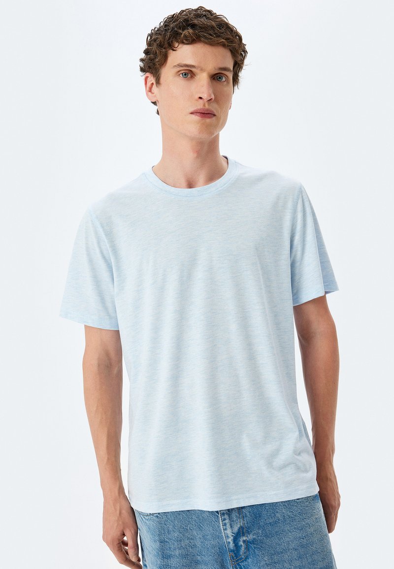 Koton - T-shirt basic