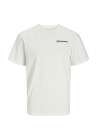Witte katoenen t-shirt met korte mouwen, een ronde halslijn en een klein zwart "JACK & JONES" logo op de bovenste linkerkant van de borst.