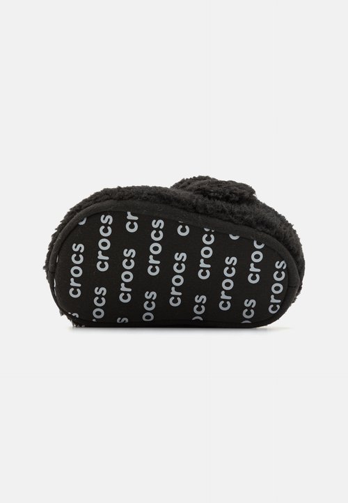 Crocs CLASSIC COZZZY UNISEX - Zuecos - black — foto 5