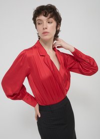 Calliope Camicetta - rouge