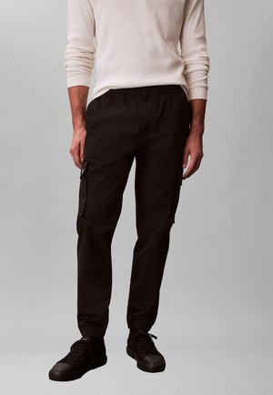 Calvin Klein Jeans, COMFORT  - Kargopüksid - black