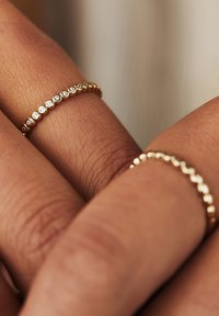 Isabel Bernard Bague - gold coloured