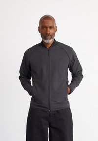 adidas Originals Καλοκαιρινό μπουφάν - black