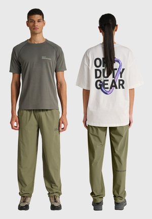 AIR UNISEX - Spodnie materiałowe