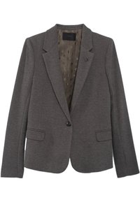 Szary żakiet wykonany z teksturowanej tkaniny. Posiada pojedynczy guzik, klapy z wycięciem oraz dwie przednie kieszenie. Wewnątrz ma wzorzystą podszewkę.