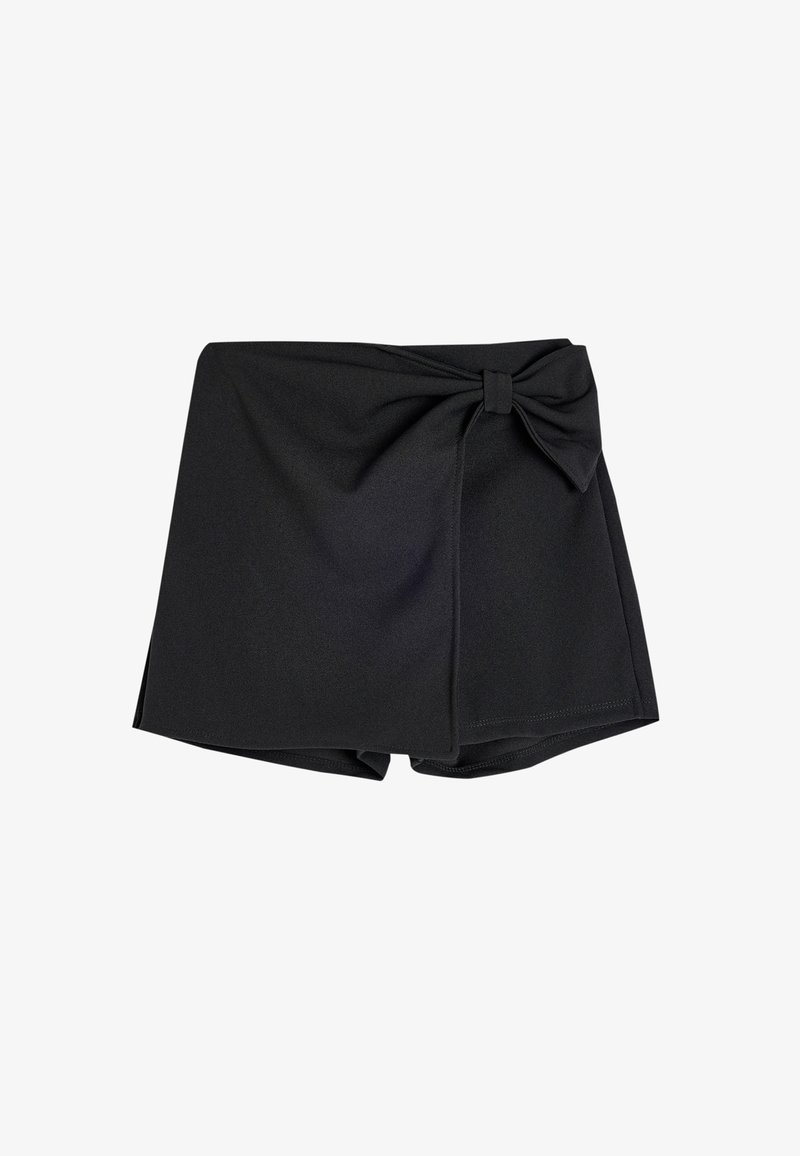 Zwarte korte wikkelshorts van gladde stof, met een gestrikt strikdetail in de taille en een stijlvolle overlapontwerp.