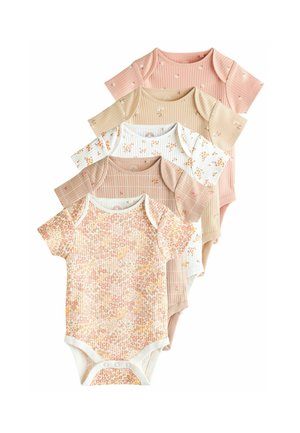 Fünf gerippte Babybodys in Pink, Beige, Weiß und Blumenmustern, fächerförmig auf einem weißen Hintergrund angeordnet.