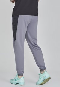 SIKSILK Pantalones deportivos - grey