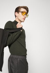 Wool & Co MOK NECK  - Camisola - militare