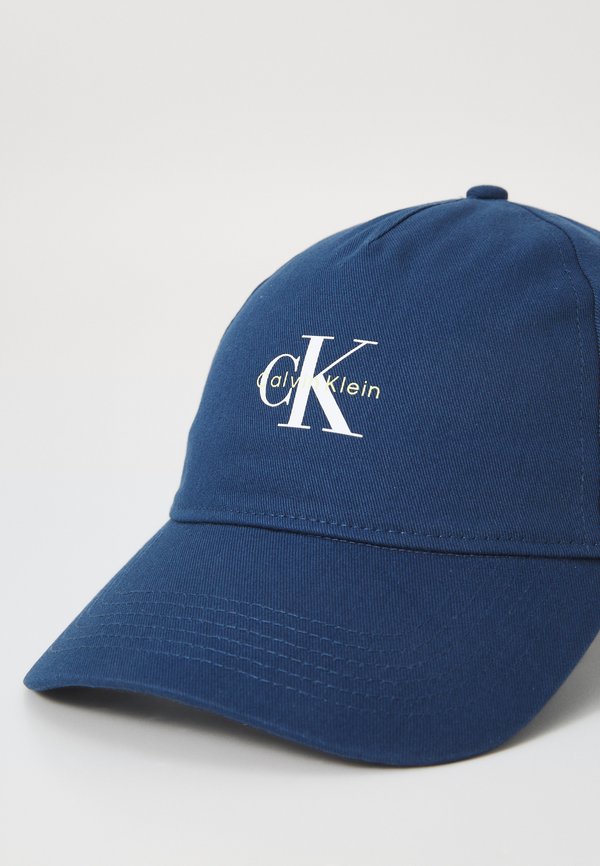 MONO LOGO 5 PANEL UNISEX - Cap3