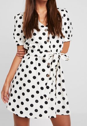 Košilové šaty - white