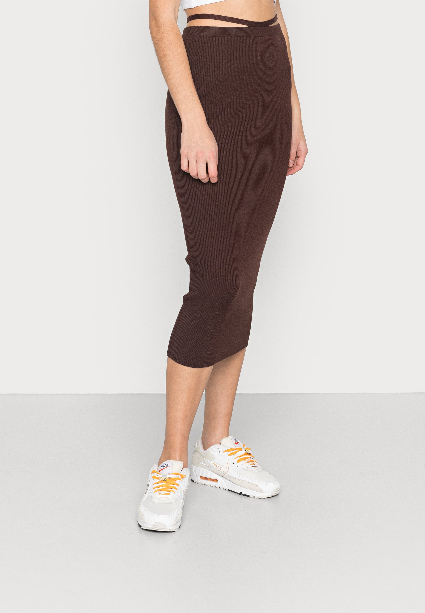 missguided midaxi skirt