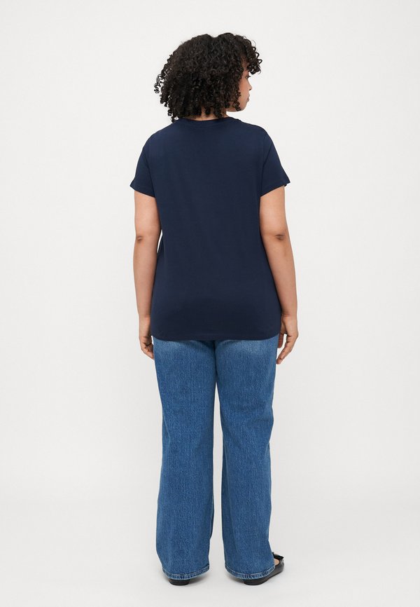 VMCKASSANDRA FRANCIS - Print T-shirt3