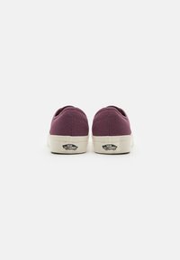 Vans AUTHENTIC - Sneakers - plum wine