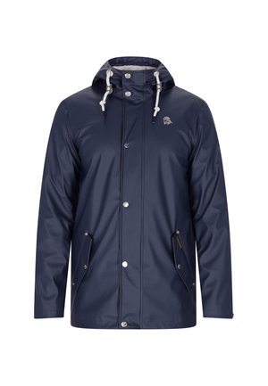 Marine vandtæt jakke med hætte, der har sølvtrykknapper, to sidelommer og justerbare snore med kontrastfarvede hvide snore.