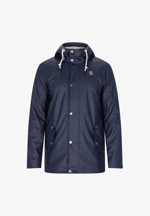 Marine vandtæt jakke med hætte, der har sølvtrykknapper, to sidelommer og justerbare snore med kontrastfarvede hvide snore.