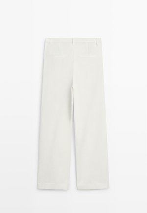 White straight-leg pants with belt loops and two back pockets, shown from the back on a plain white background.
