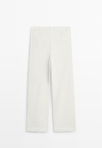White straight-leg pants with belt loops and two back pockets, shown from the back on a plain white background.