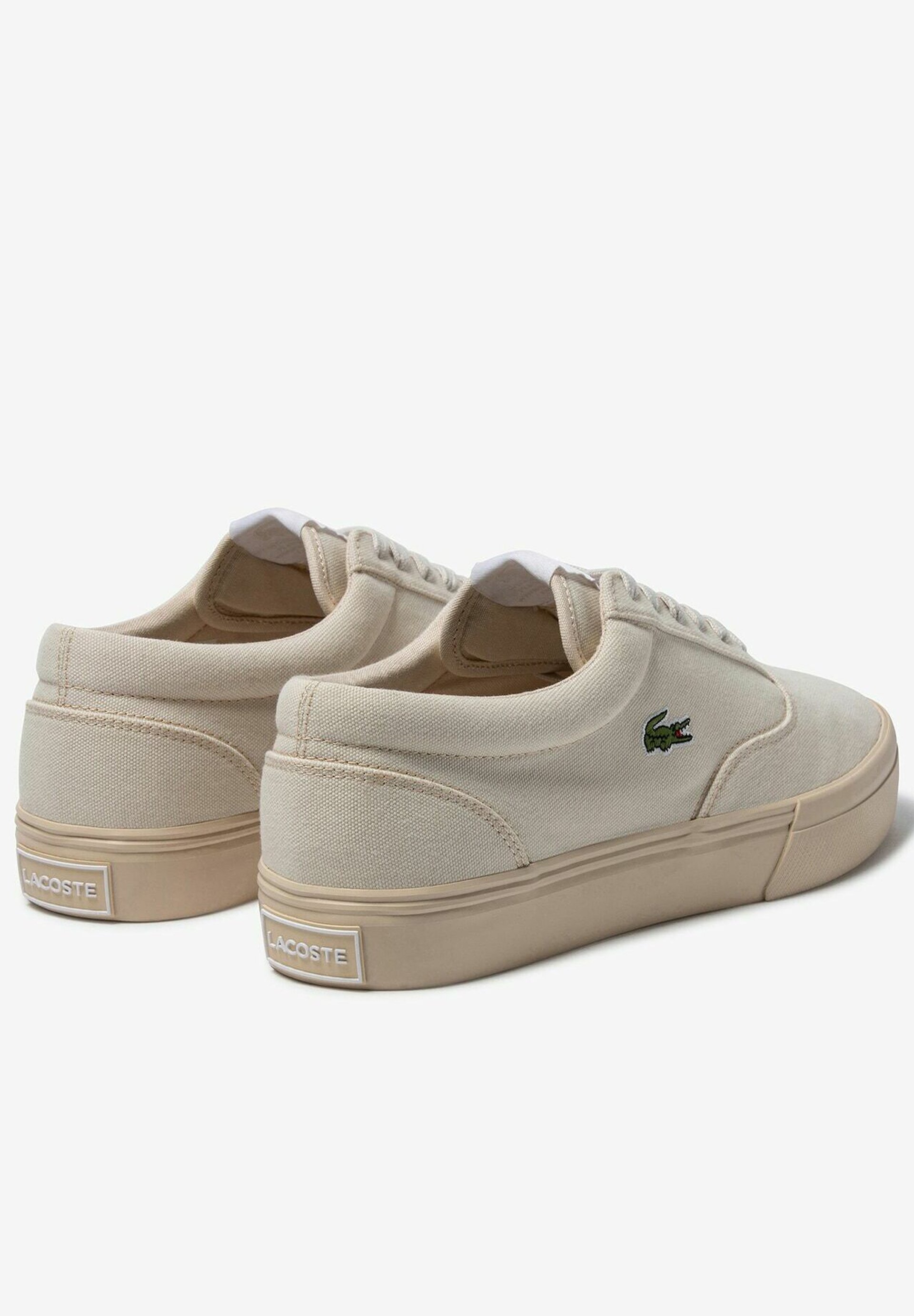 lacoste trainers tan