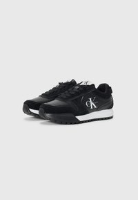 Calvin Klein Jeans TOOTHY RUNNER - Trainers - black/bright white