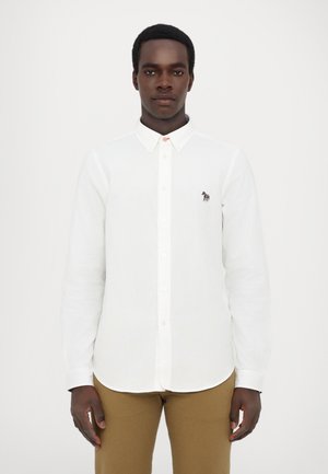 TAILORED FIT BADGE - Chemise classique - white