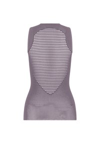Top senza maniche, aderente, di un leggero colore malva, caratterizzato da un design in rete con aperture a forma di diamante sulla schiena e una texture liscia.