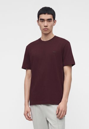 Lacoste, Обикновена тениска - oxalis