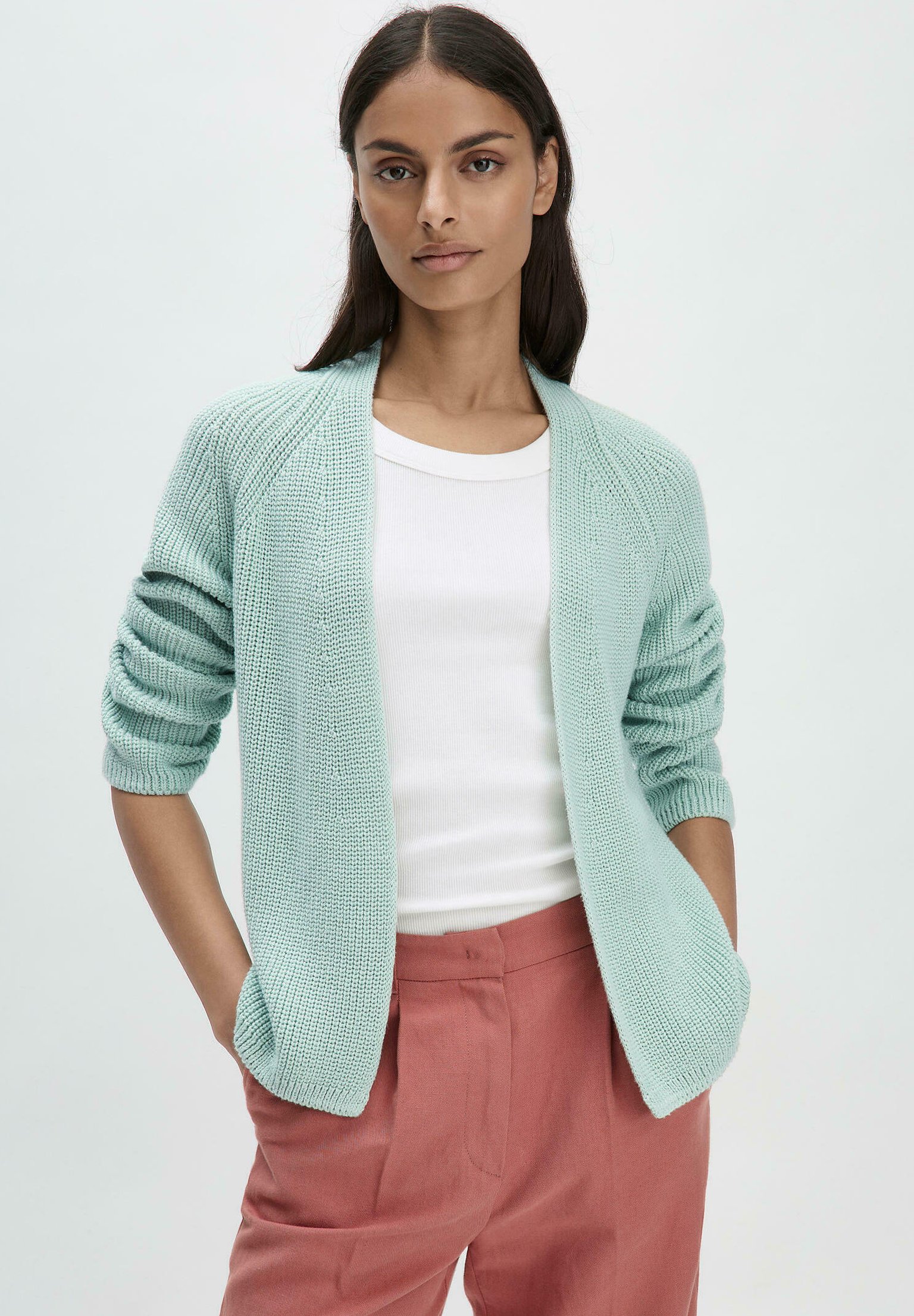 hessnatur REGULAR Strickjacke mint
