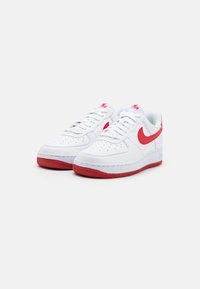 Nike Sportswear AIR FORCE 1 - Joggesko - white/gym red/white/volt/black