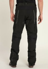 JP1880 Pantalon classique - black
