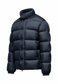 Granatowa kurtka puchowa z wysokim kołnierzem, dużymi pikowanymi sekcjami, elastycznymi mankietami i ściągaczem w dolnej części, umożliwiającym regulację dopasowania.