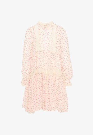 Robe à manches longues couleur crème avec motif floral de roses roses, col montant à volants, panneaux en dentelle, jupe et poignets froncés.