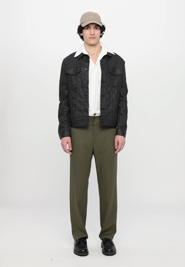 DART CLASSIC TRUCKER - Denim jacket - ridge land2