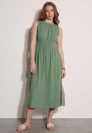 Apricot, Day dress - green