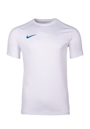Enkelt hvid sports T-shirt med korte ærmer, rund halsudskæring og et lille blåt Nike-logo på højre bryst.