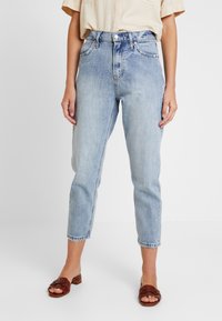 GAP Džíny Relaxed Fit - light-blue denim