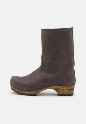 Stivali con plateau - dark grey