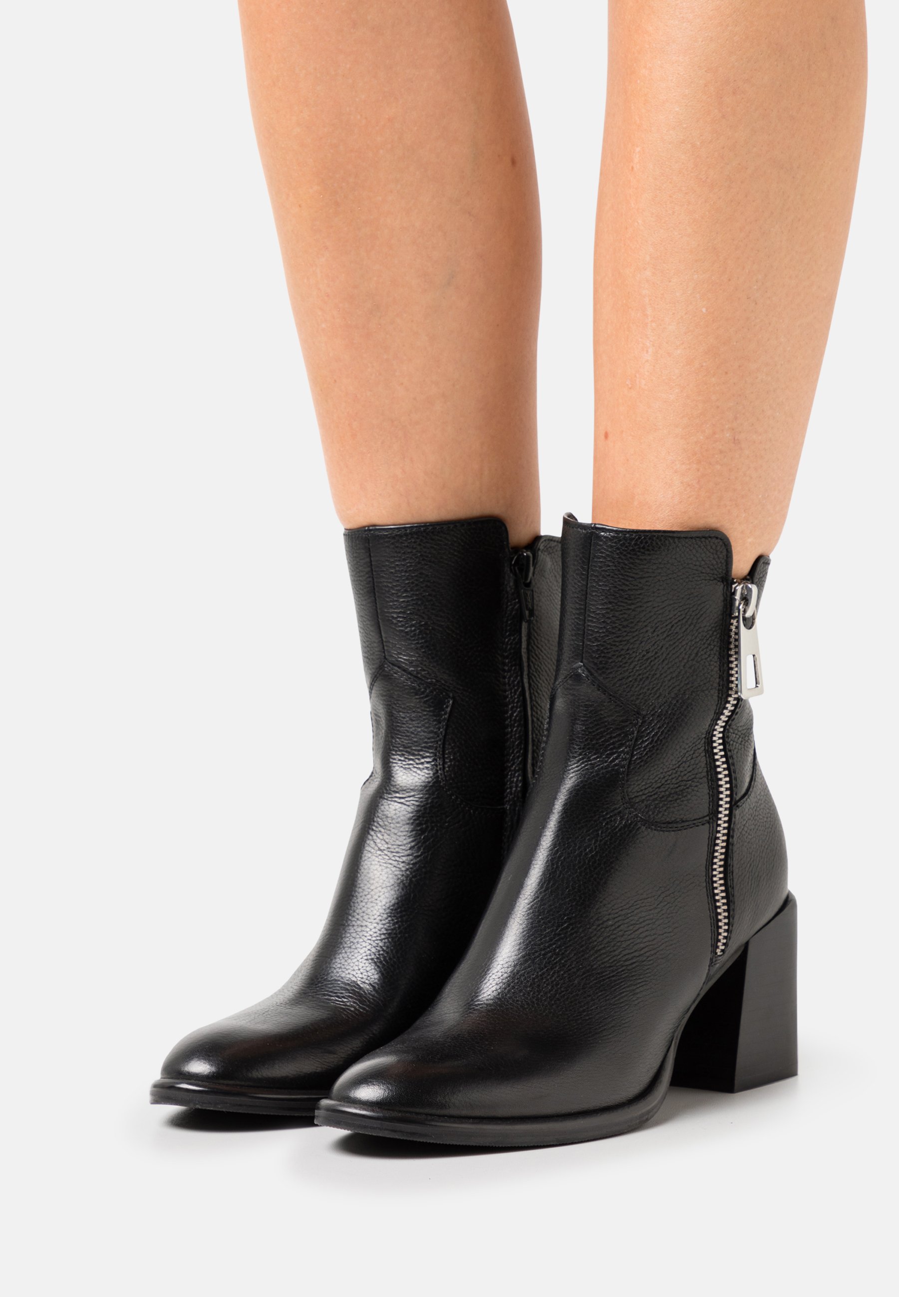 crosswalk dream ankle boot