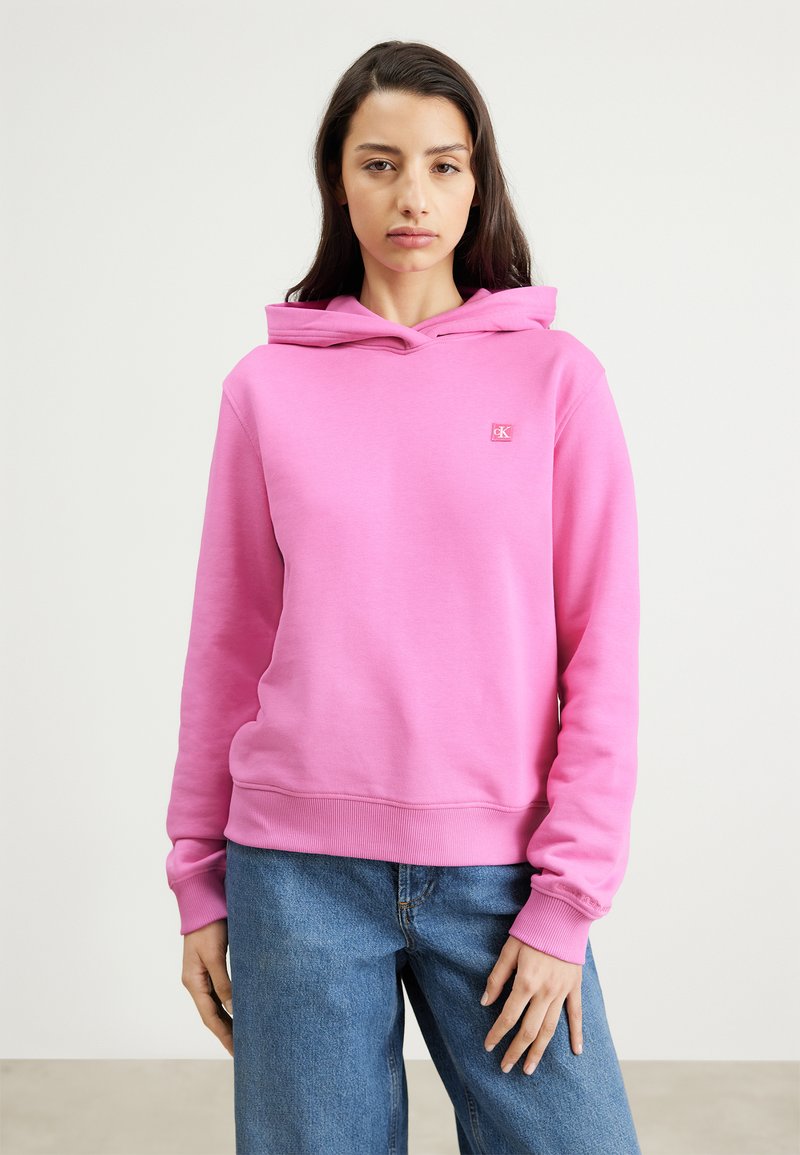 Calvin Klein Jeans BADGE REGULAR HOODIE Sweatshirt pink amour/pink