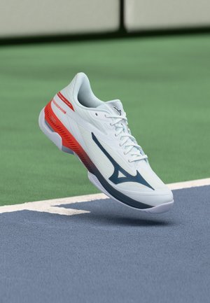 Mizuno, WAVE EXCEED COURT AC - Multicourt tennis shoes - white/insignia blue/orange.com