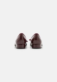 Pretty Ballerinas GRETCHEN - Ballerines - red